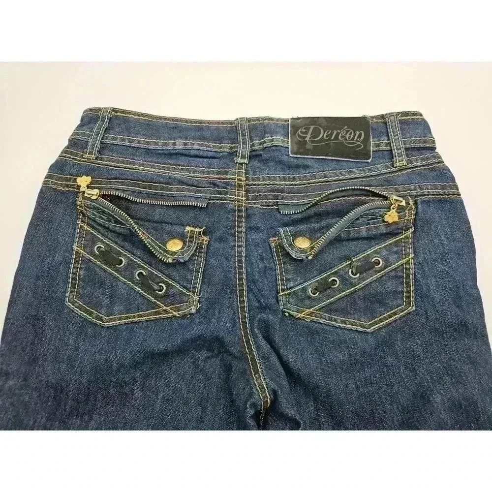 Y2K Dereon Women's 7/8 Straight Leg Dark Denim Jeans with Pocket Details - Picture 7 of 8